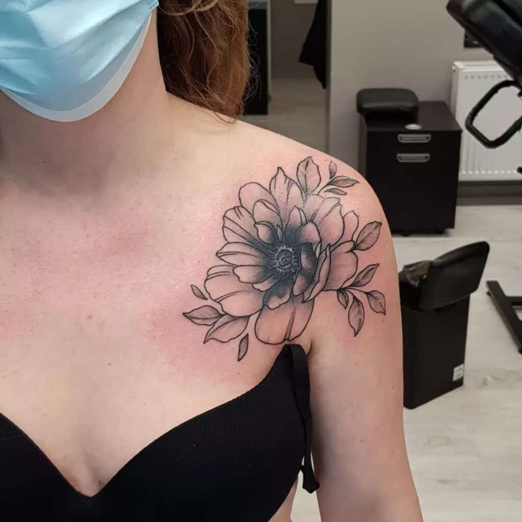 40+ Beautiful Daisy Tattoos On Shoulder
